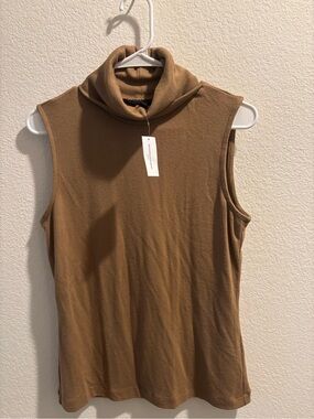 Banana Republic Factory | Turtleneck Tank | Medium | NEW WITH TAGS